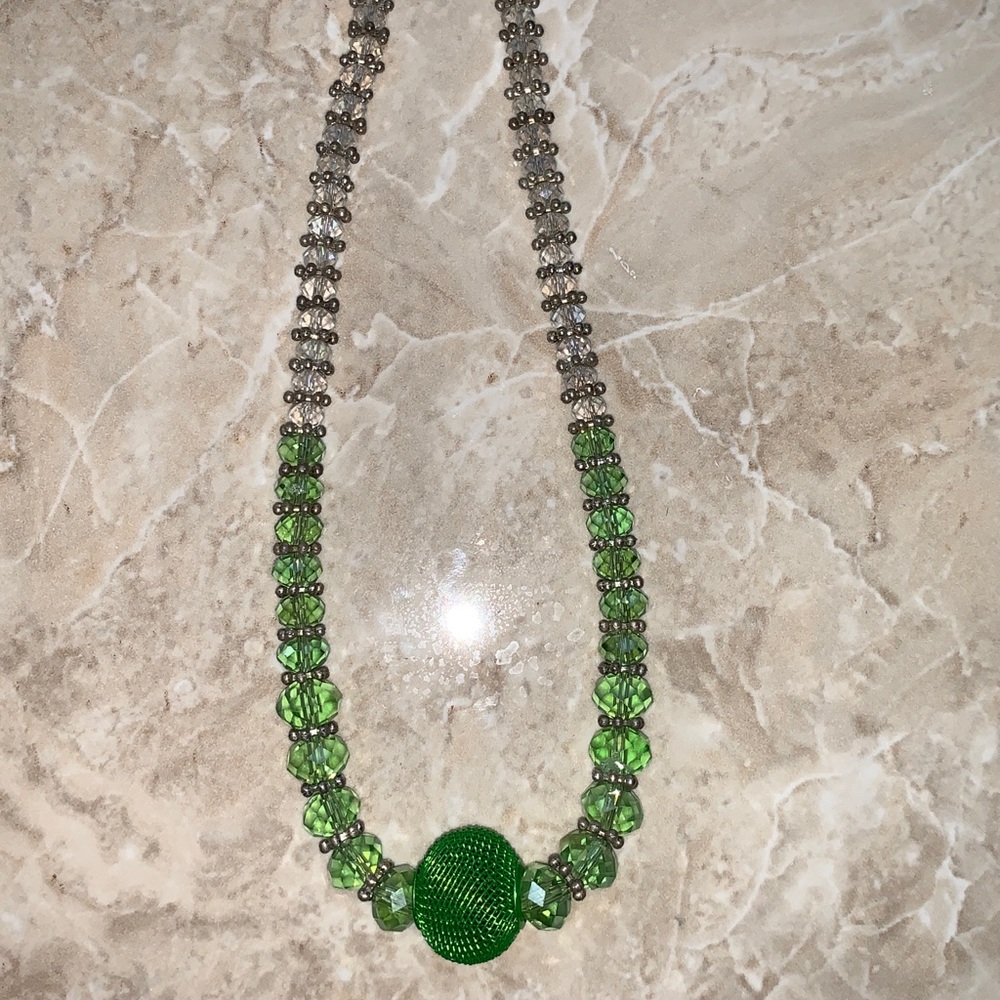 Crystal bead necklace - Picture 2 of 8